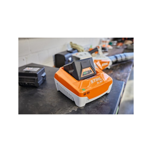 Stihl AL 301 High-speed Charger