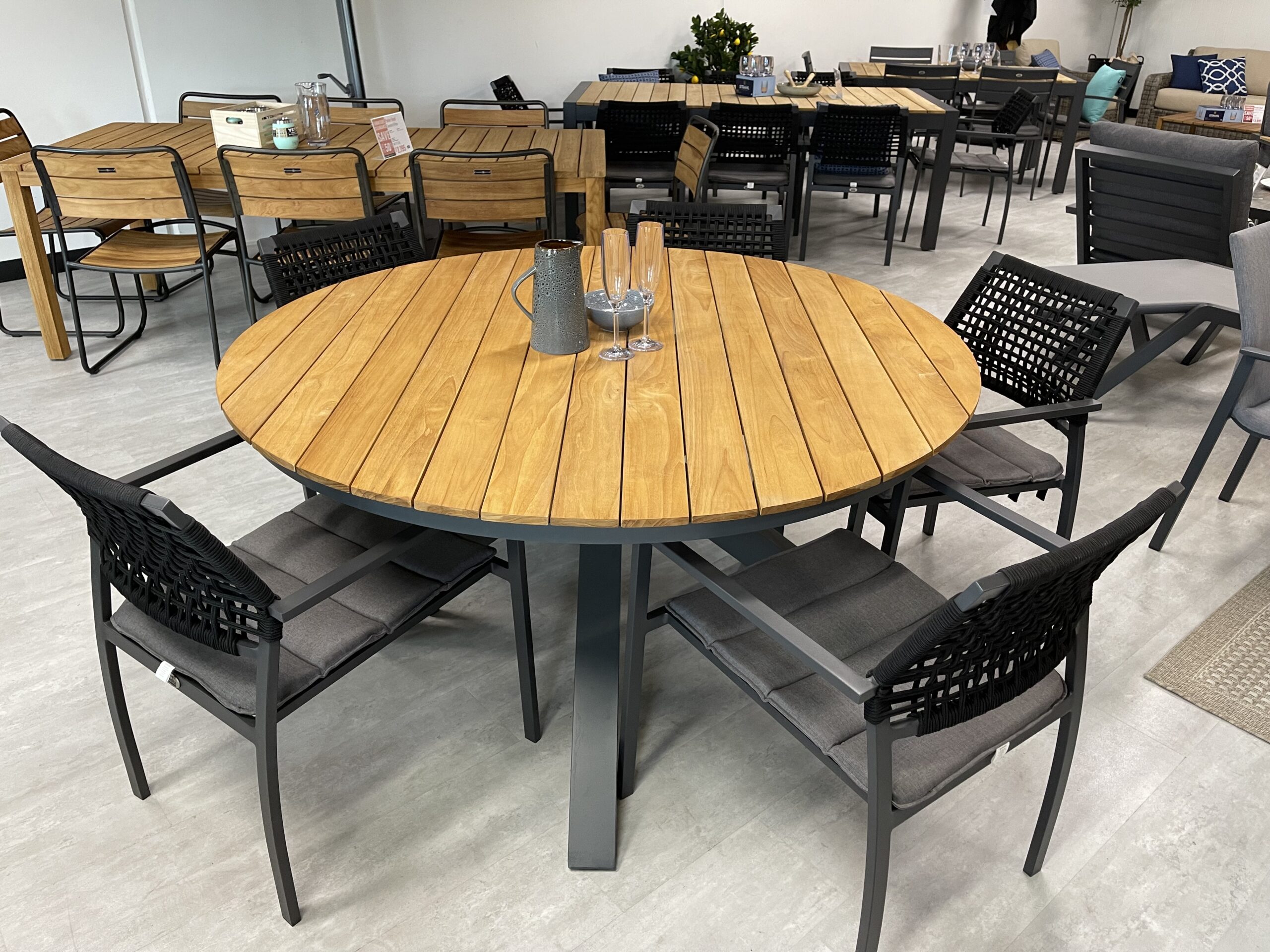 6 piece dinette